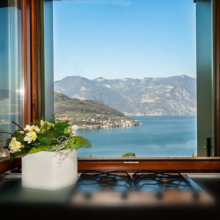 Casa Distone Apartment Sale Marasino Bagian luar foto